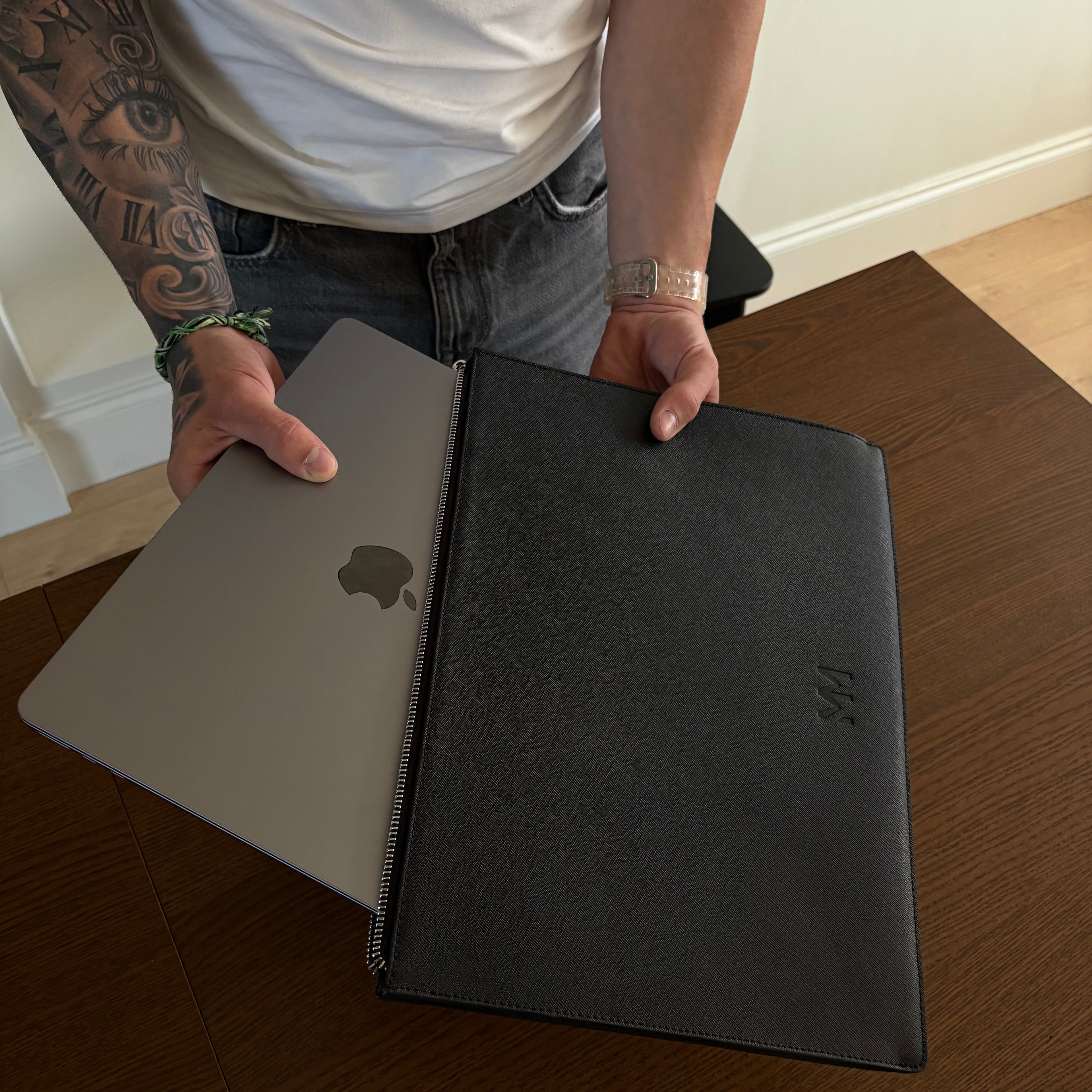 Black Saffiano Laptop sleeve